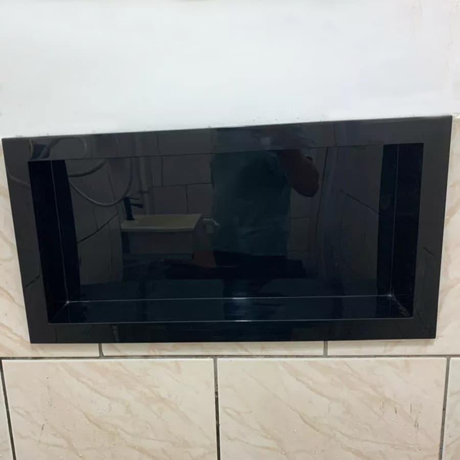 Nicho Banheiro Decorativo Branco e Preto - plástico super resistente 33x63cm