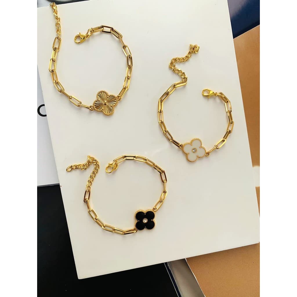 Pulseiras Semi Joia Verniz Italiano Trevo com Zircônia