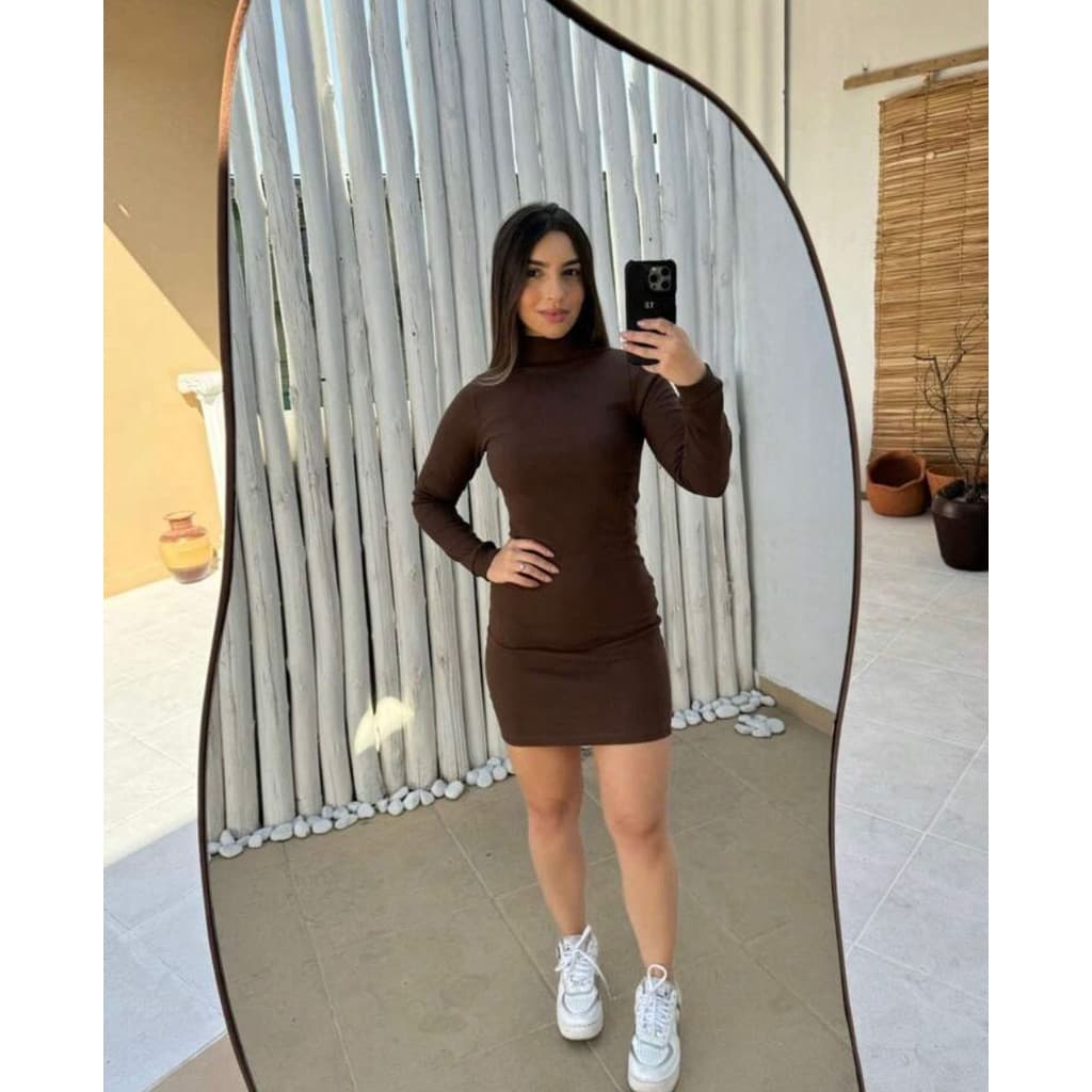 Vestido Tubinho gola Alta Manga Longa Tecido Flanelado por dentro Moda Gringa Outono Inverno
