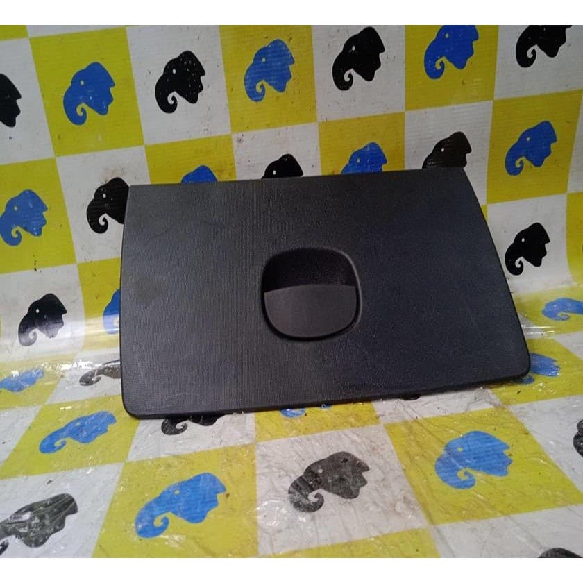 Tampa Do Porta Luvas Mobi 2016-19