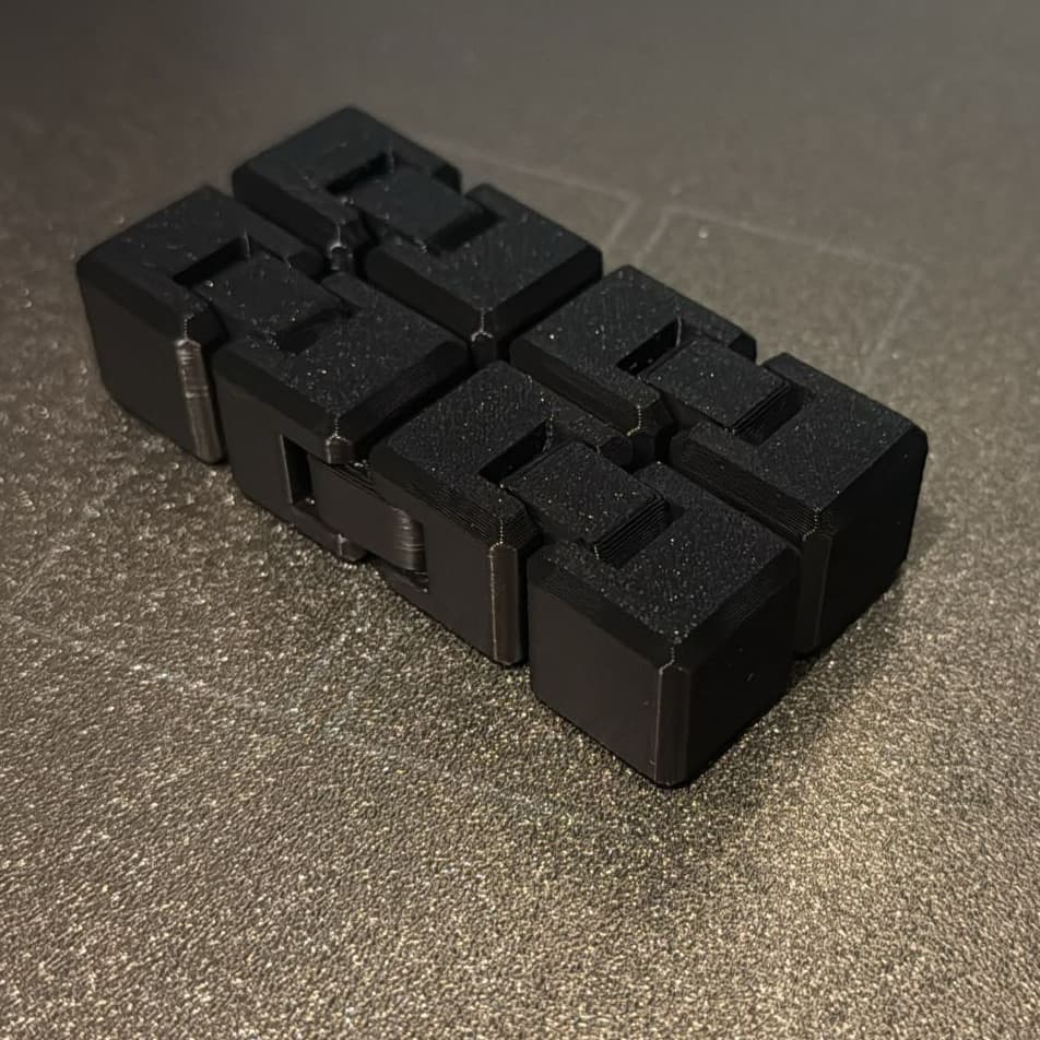 Cubo Infinito Antiestresse – Brinquedo Terapêutico