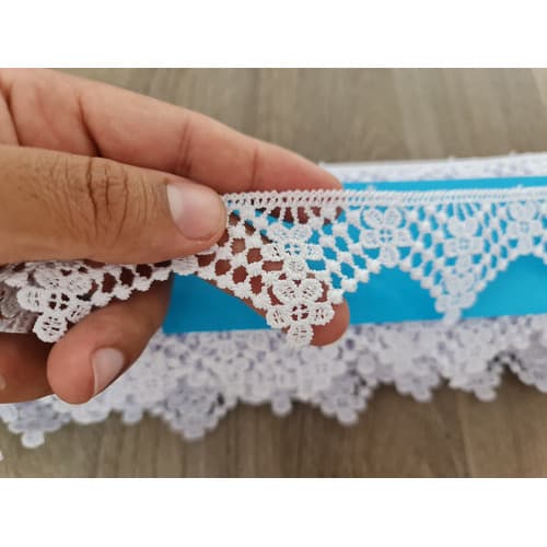 Renda Guipir Branca 13,7 Mts C744