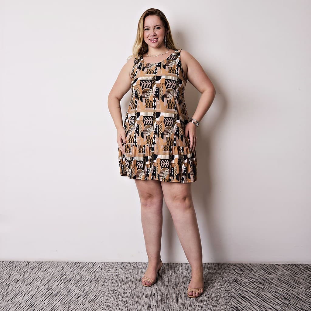 Vestido Plus Size Regata Soltinho Com Babado Estampado Casual Confortável