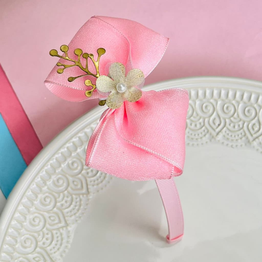 Tiara infantil rosa / Tiara luxo / arco infantil/ arco de cabelo rosa/Tiara organza com flor /CR