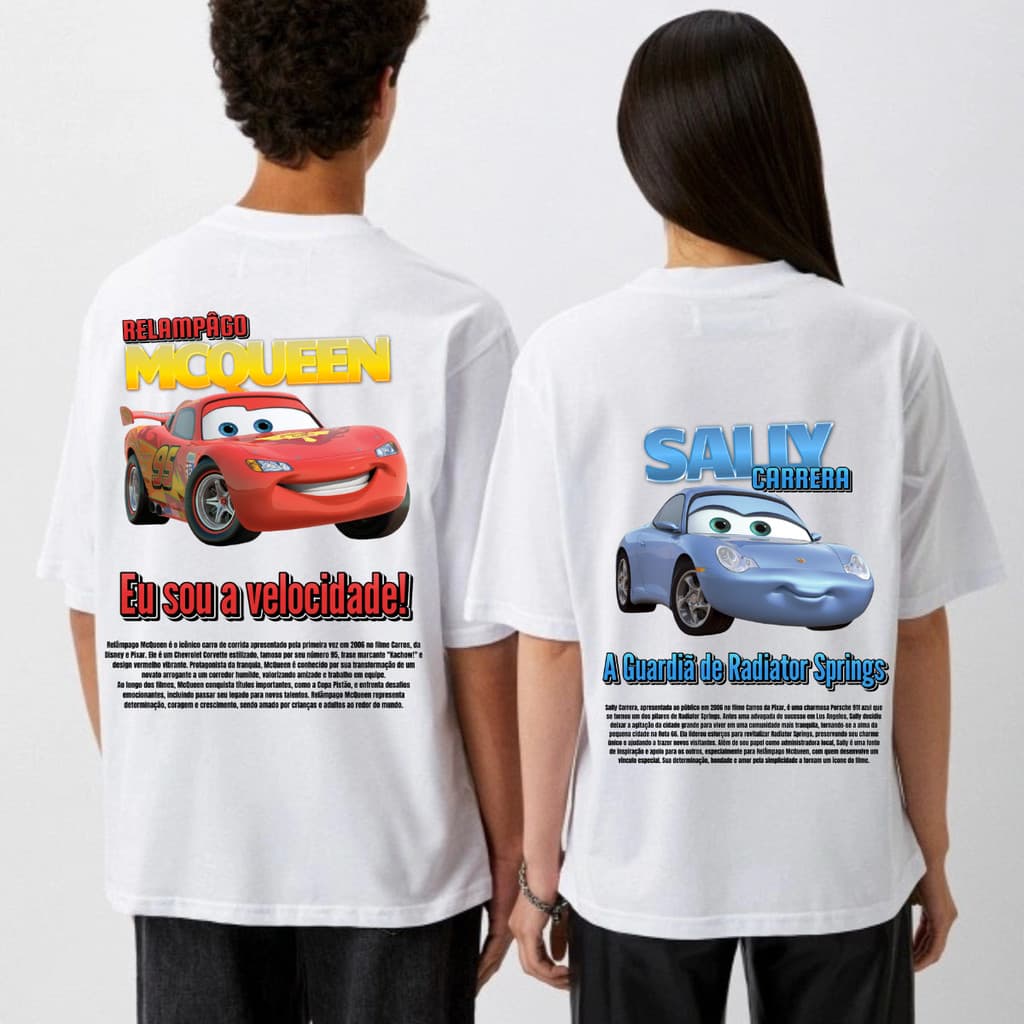 T-shirt Oversized Casal Relâmpago McQueen e Sally Carrera Oversized em Algodão