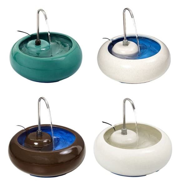 Bebedouro Para Gatos RR4Pets Fonte Elétrica Em Cerâmica Bivolt Com Carvão Ativado Resistente Dia Dia