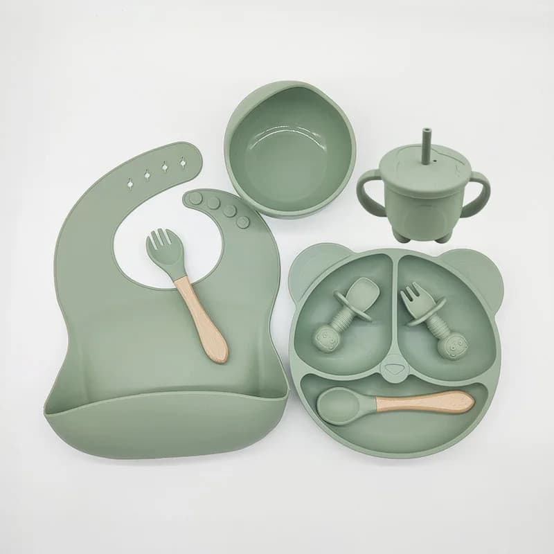 Kit Alimentação Bebê Silicone Prato Ventosa Babador Copo Colher Garfo Livre BPA Infantil