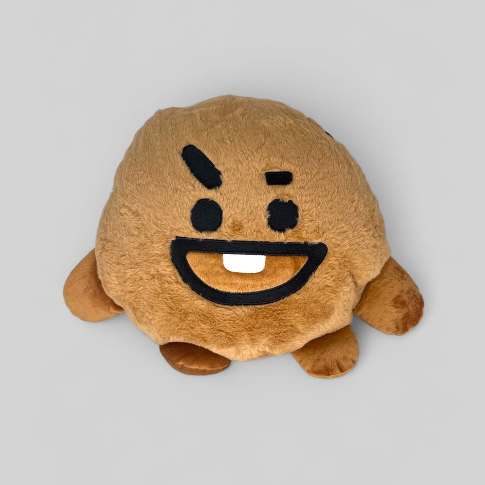 Pelúcia BT21 Shooky Original Miniso 41cm – Brinquedo Decorativo Macio e Felpudo