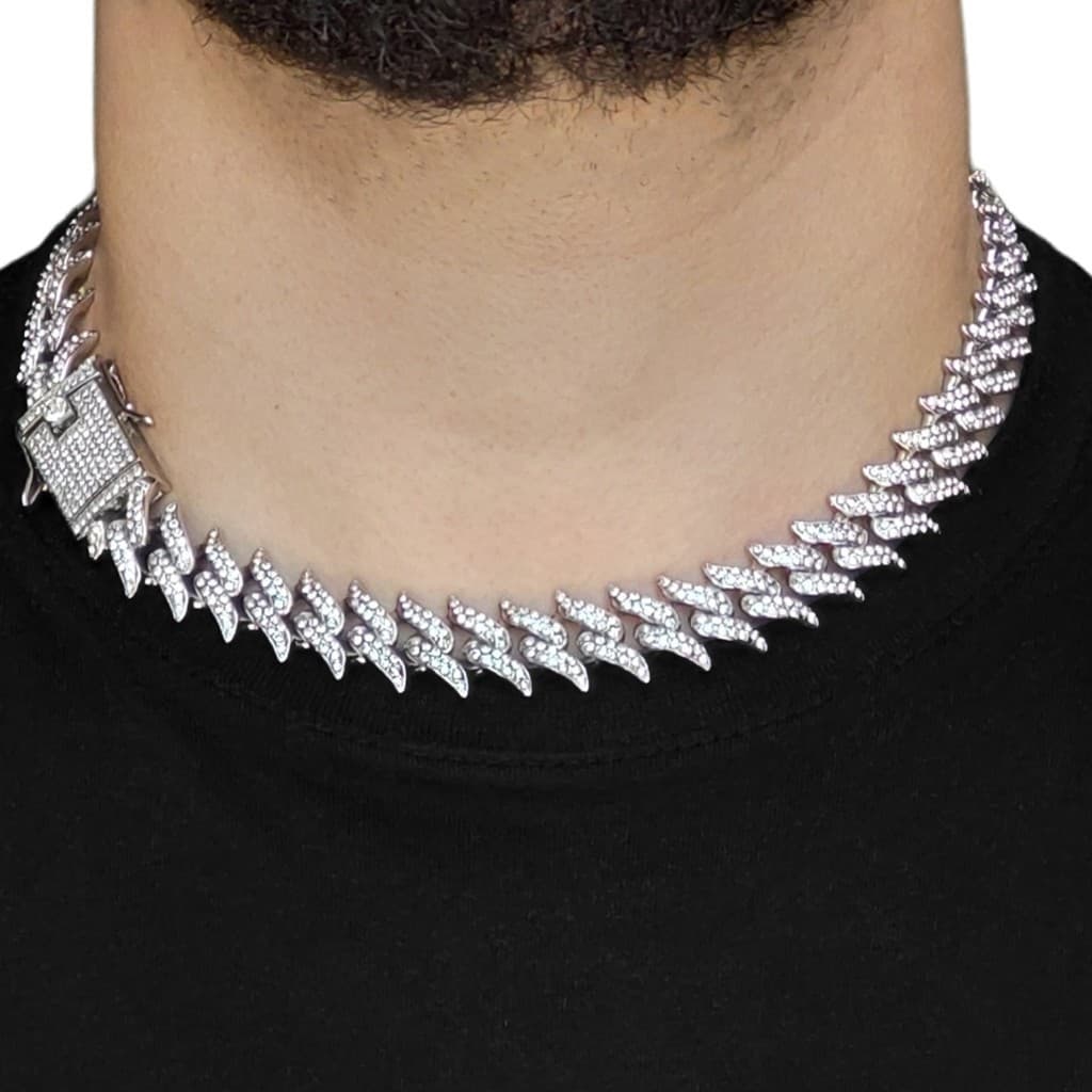 Corrente Cravejada Cuban Ice Prateada Grossa 50cm Hip Hop