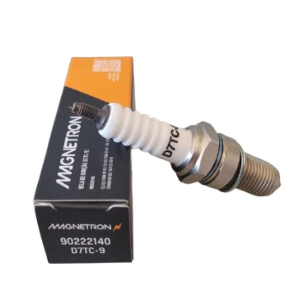 Vela de Ignição TITAN 125 ES/KS 00-02 XLR 125 NX 200 D7TC-9