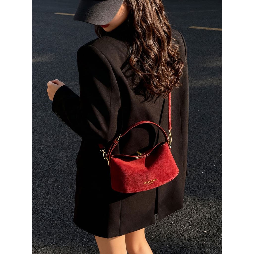 Casual Retro fosco camurça vermelho lingote saco feminino 2026 novo estilo High-End saco de casamento nupcial Crossbody