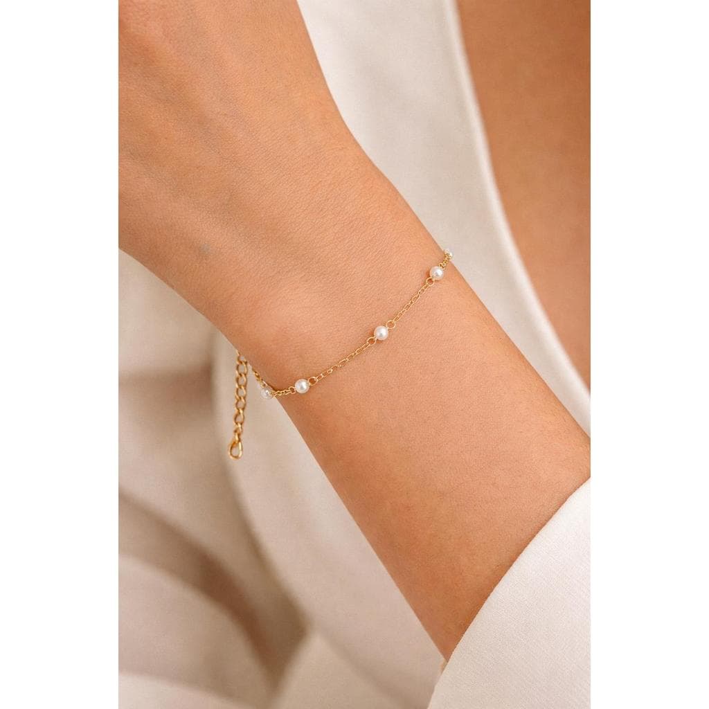 Pulseira semi joia classica com mini perolas