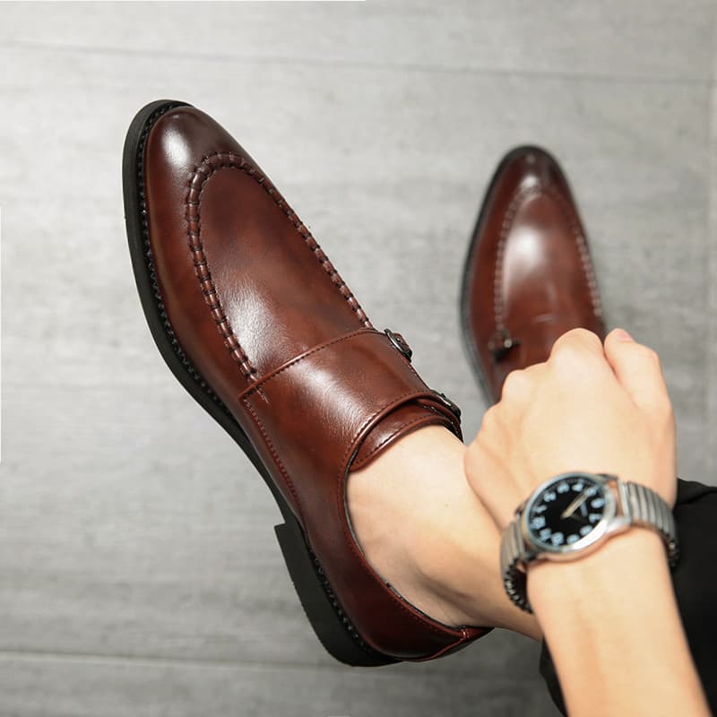 Sapatos masculinos verão moda britânica apontou Toe sapatos de couro casuais negócios All-Match masculino Night Club cas