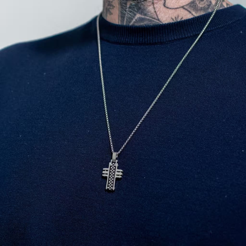 Colar Masculino Shalom com Cruz em Aço Inox Prateado