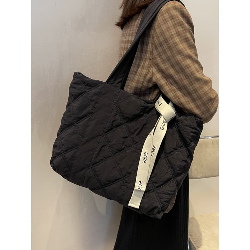 Moda Retro sacola de grande capacidade 2026 novo estilo All-Match bolsa outono inverno Commuter mão de um ombro