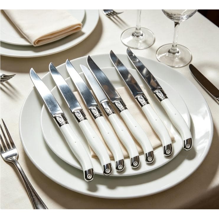 Jogo com 6 Facas de Mesa em Aço Inox com Cabo Branco – Elegante, Resistente e Prático