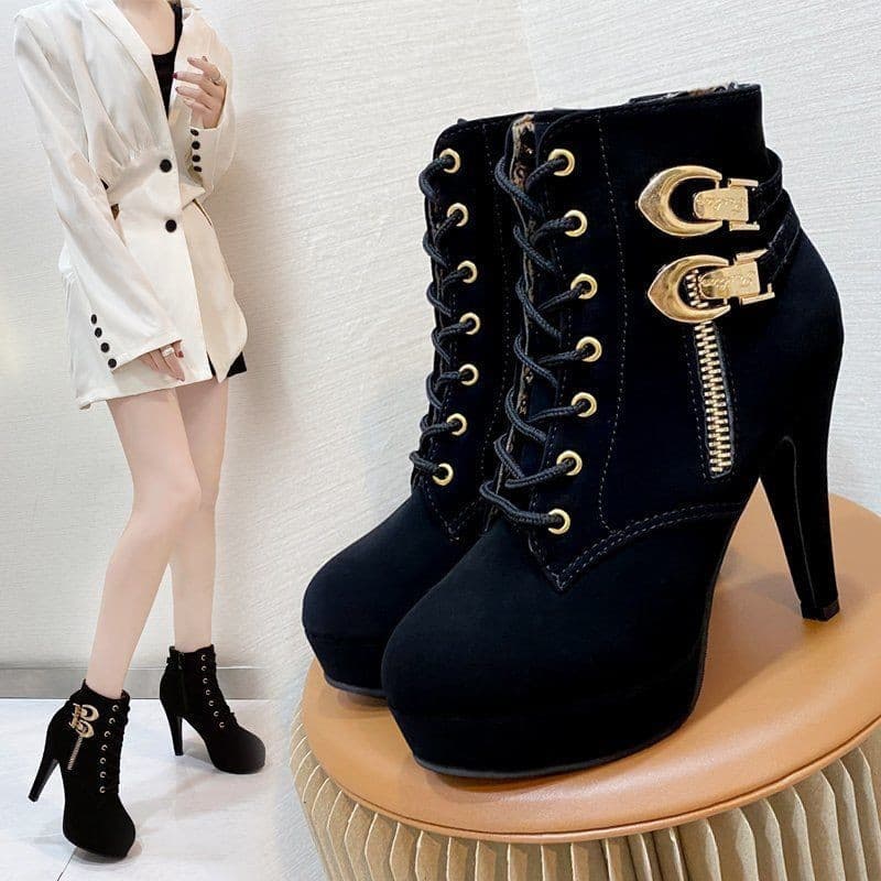 Botas Femininas Plus Size 2024 Nova Moda All-Match Pequenas Ins Primavera E Outono De