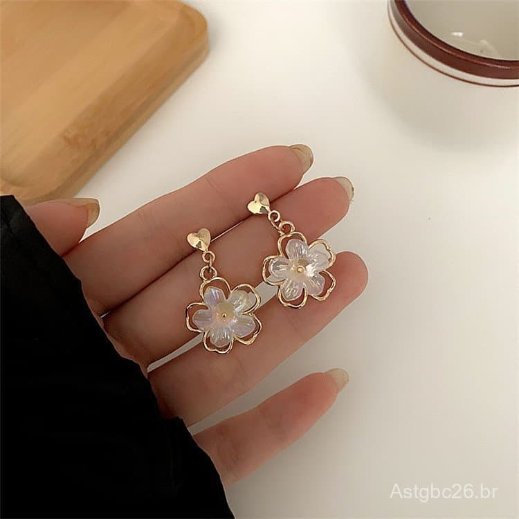 Brincos de Flor com Agulha de Prata S925 para Mulheres, Novidade 2023, Estilo Ins, Design de Nicho de Alta Qualidade, Br