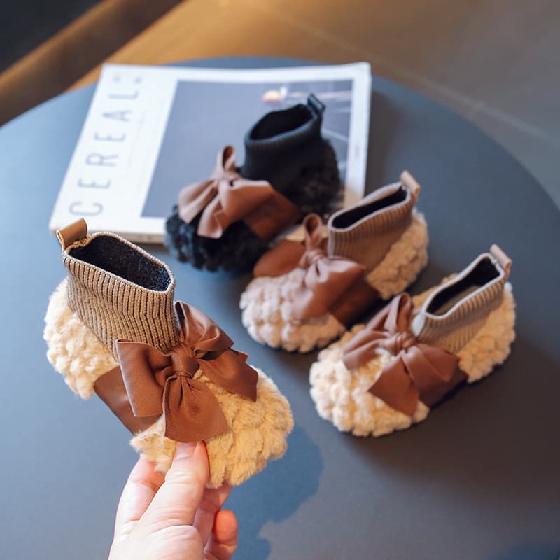 Crianças meias de lã botas 2025 outono inverno novo estilo meninas botas velo arco princesa sapatos de lã do bebê