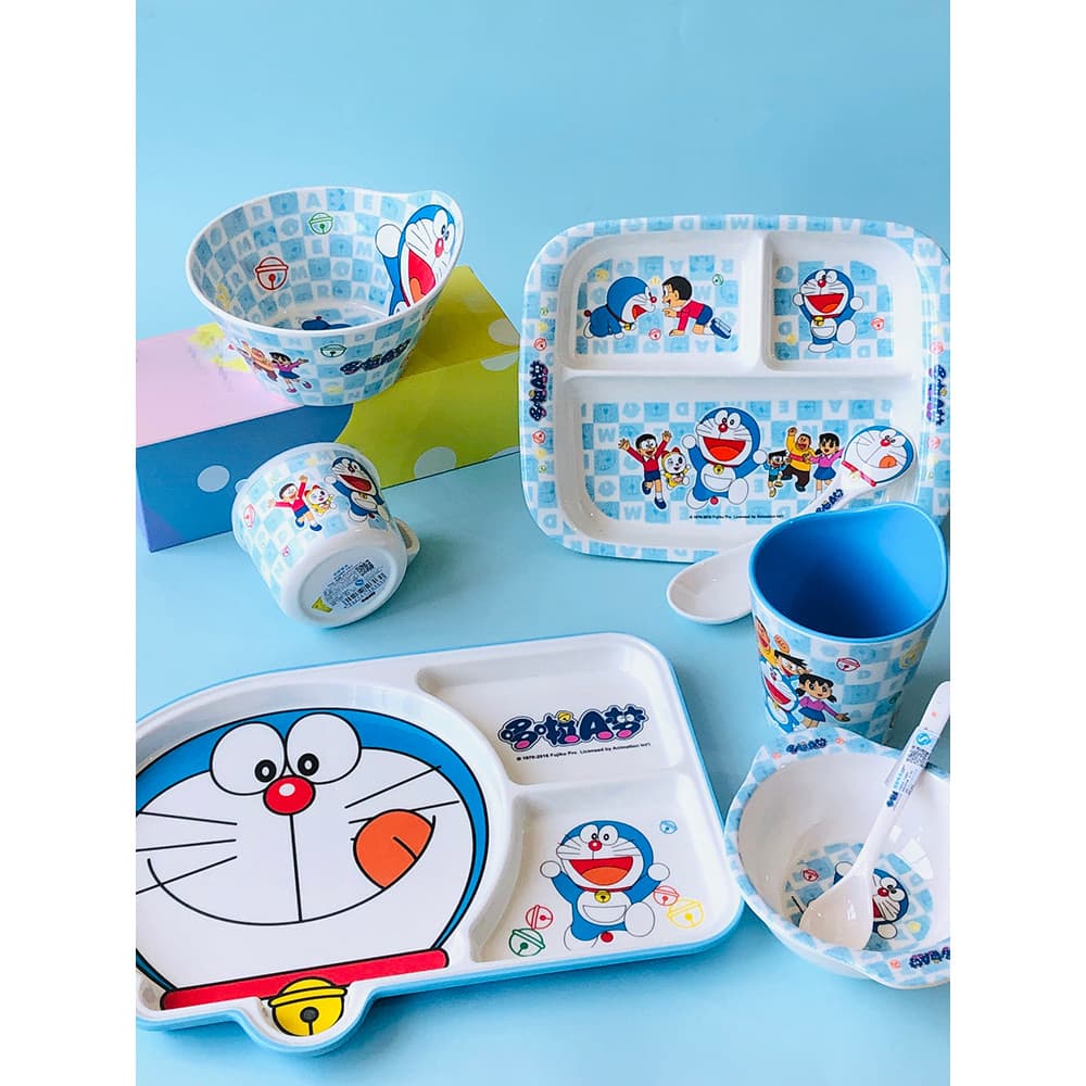 Wuhe Doraemon Talheres Prato de Jantar Infantil Placa de Separação Melamina Jingle Cat Copo de Água Jardim de Infância C