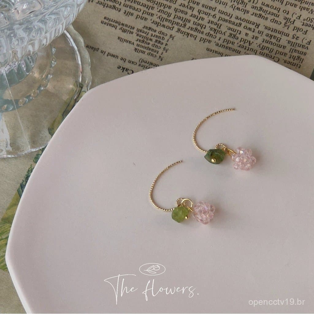 [Museu de Arte Grape] Brincos de Designer Feitos à Mão, Galvanizados em Ouro 14K, para Mulheres, Estilosos, Únicos, Cria