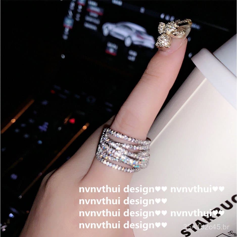 Anel feminino elegante e versátil, resistente, banhado a ouro branco 18K, fino, brilhante, de múltiplas camadas, craveja