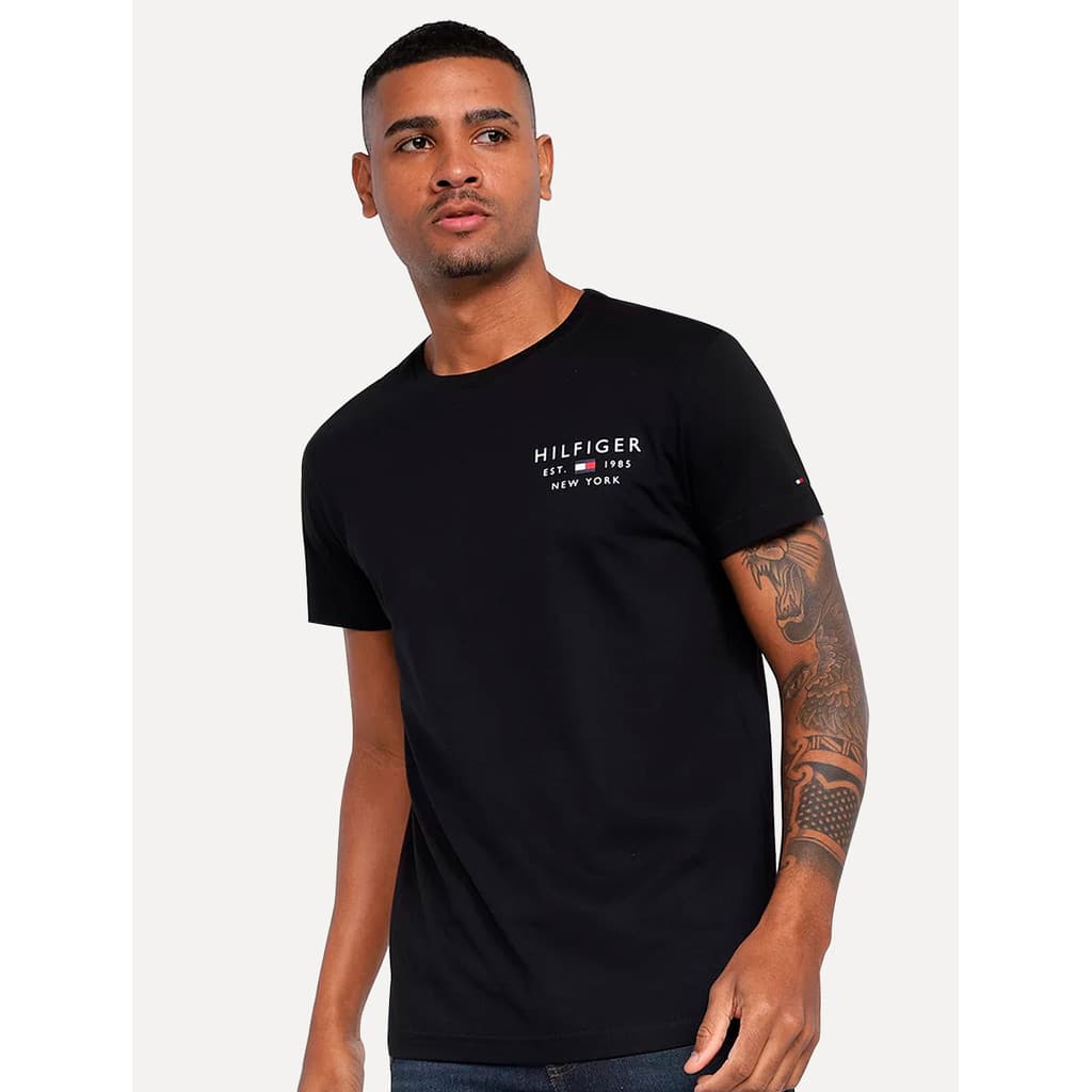 Camiseta Tommy Hilfiger Original Masculina Brand Love Small Logo Preta