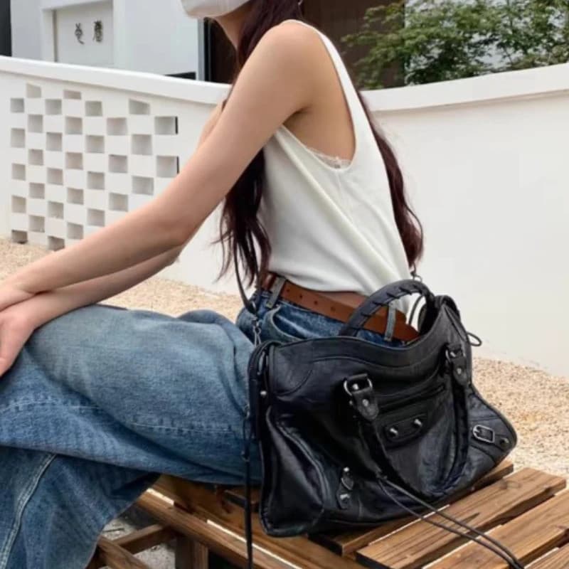 Bolsa Tote com Rebites Estilo Urbano, Preta, Grande Capacidade, Bolsa de Ombro Único, Bolsa Transversal, Retrô Est
