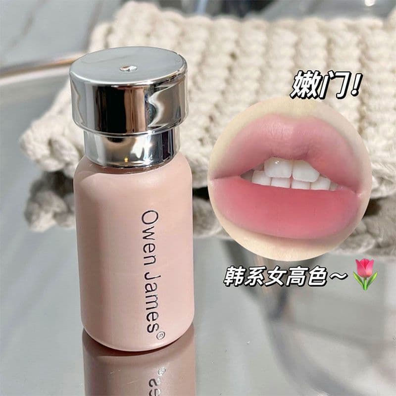 Kechun Kewan ~ Creme em Pó Pequeno Lama Labial Fosco Veludo Fosco Não Desbotamento Copo Antiaderente Simples Rosto Branq