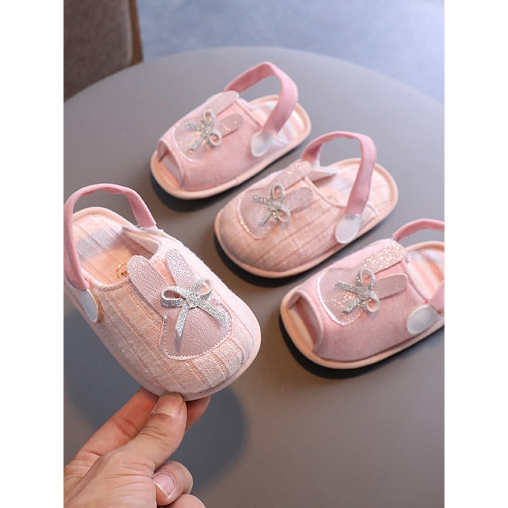 Novo estilo chinelos de bebê feminino princesa sapatos de pano bebê criança chinelos antiderrapante sola macia mudo bebê