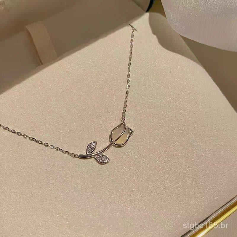 Colar feminino estilo coreano com design de tulipa, design exclusivo, pingente de pedra olho de gato de luxo leve, corre