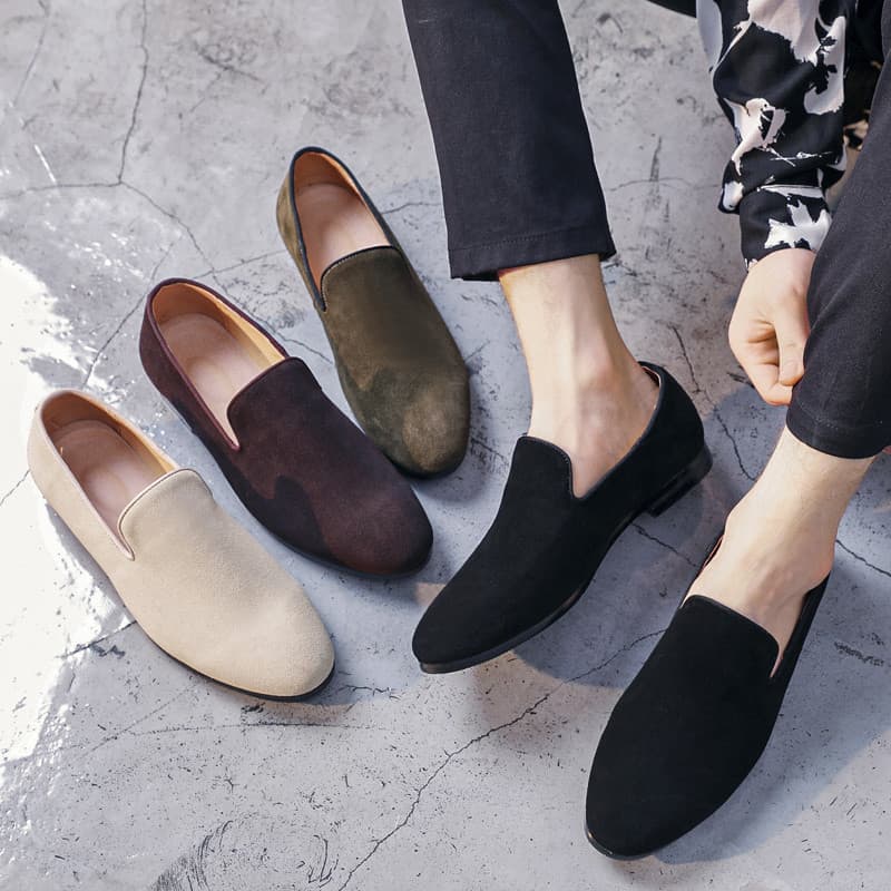 Juventude na moda sapatos de couro Casual masculino deslizamento-On Retro versão coreana mocassins capa de couro genuíno