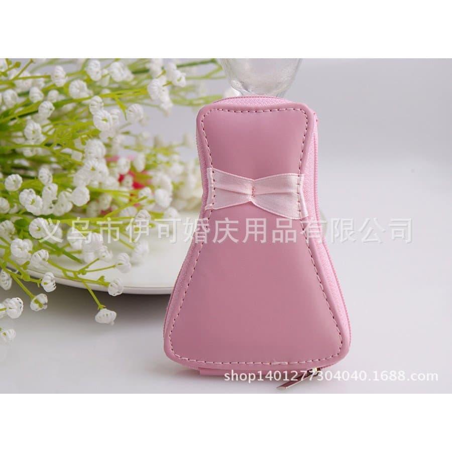 Em estoque: conjunto de quatro peças para presente de casamento, ferramentas de manicure, ferramentas de beleza e maquia