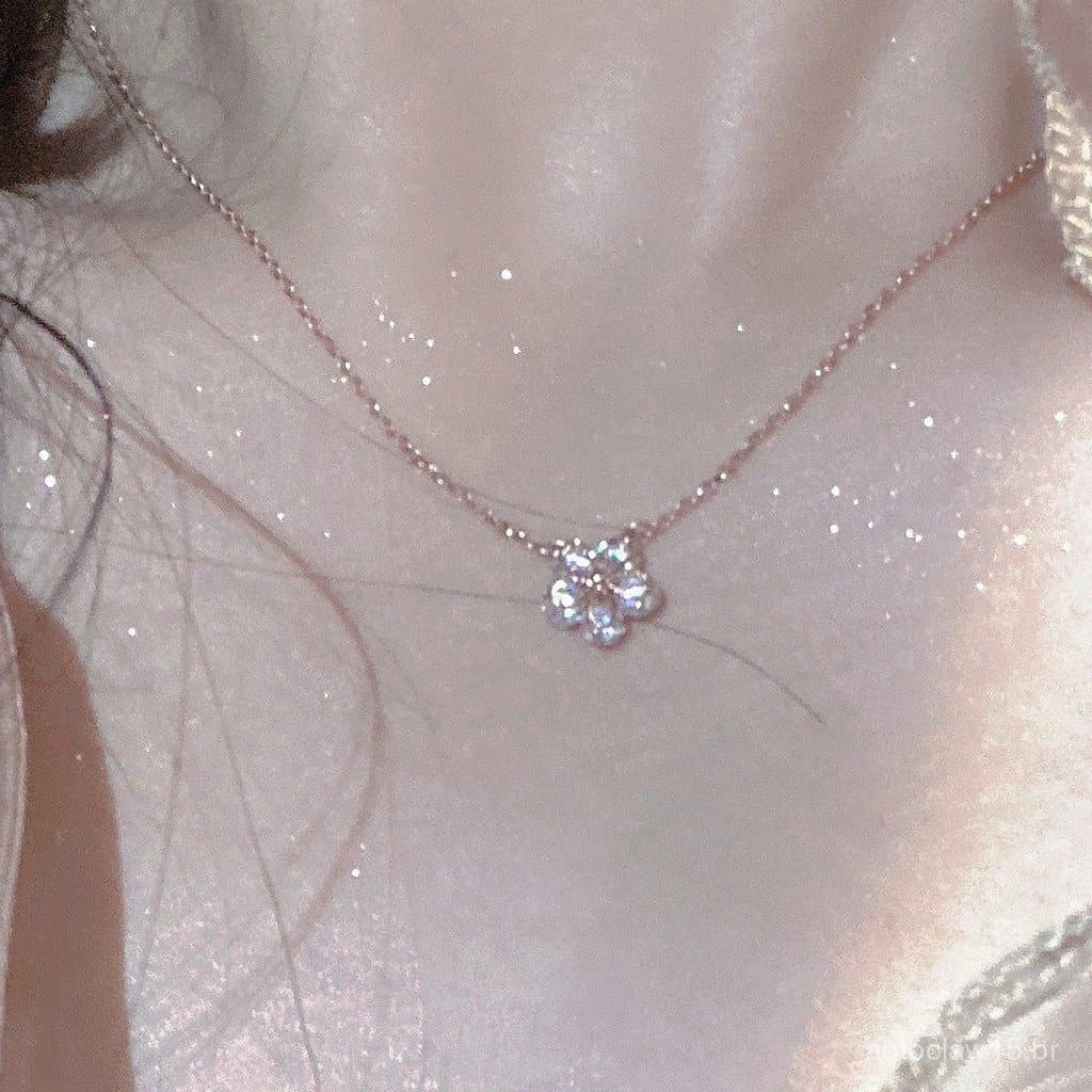 Pingente de flor em renda com diamante solto, colar de clavícula em formato de flor de cinco pétalas para mulheres, joia