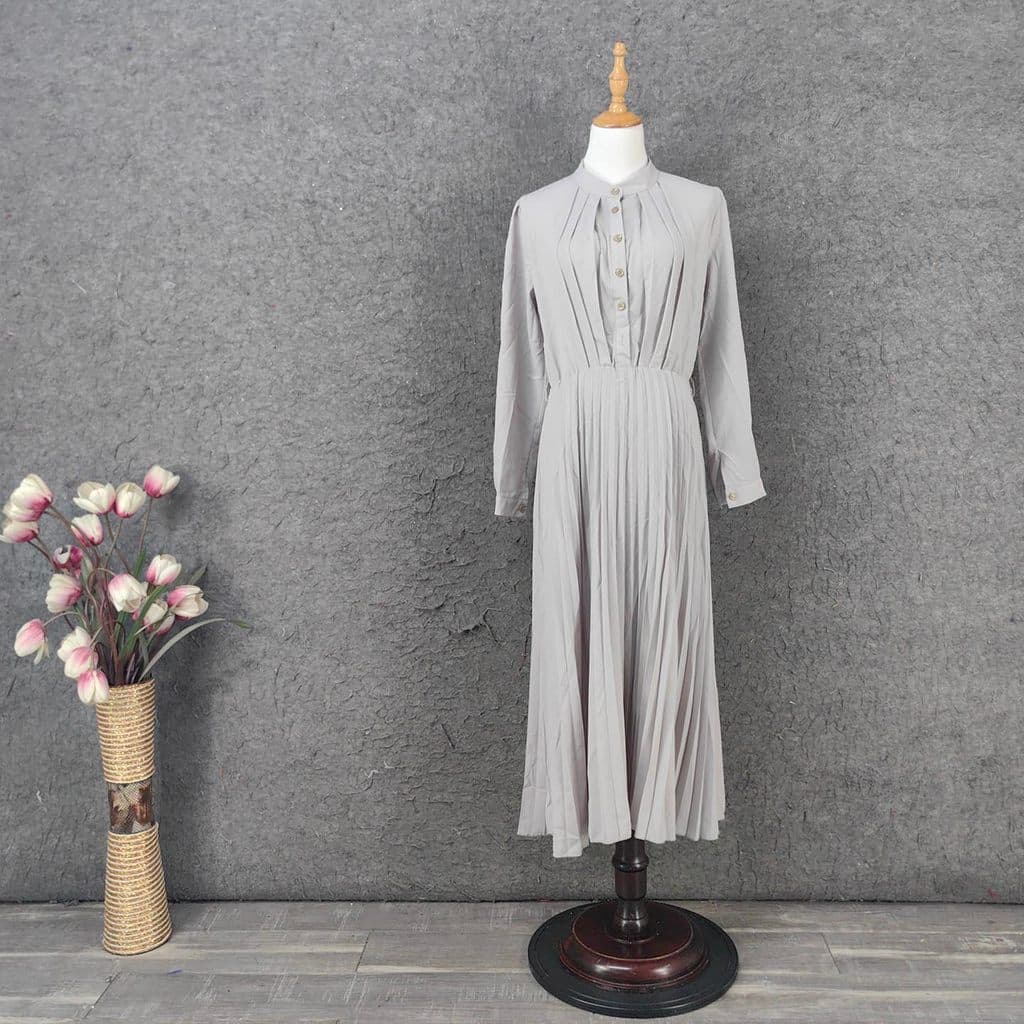Simples simples generoso estudante anfitrião vestido adulto presente vestido plissado de comprimento médio conservador s