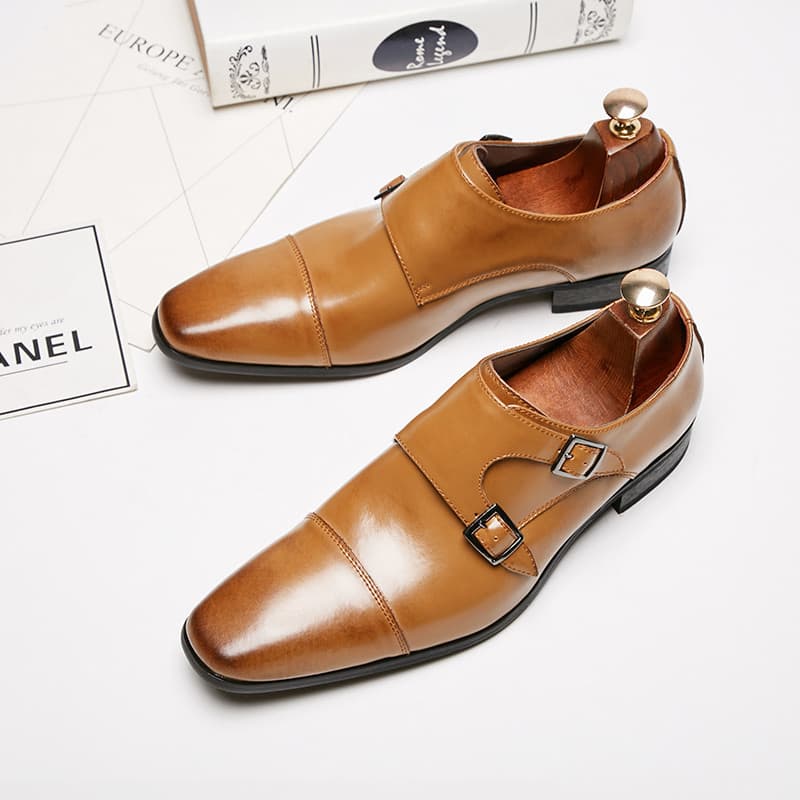 2026 novo estilo fivela negócios Formal sapatos de couro masculino escritório britânico Derby sapatos dedo do pé quadrad