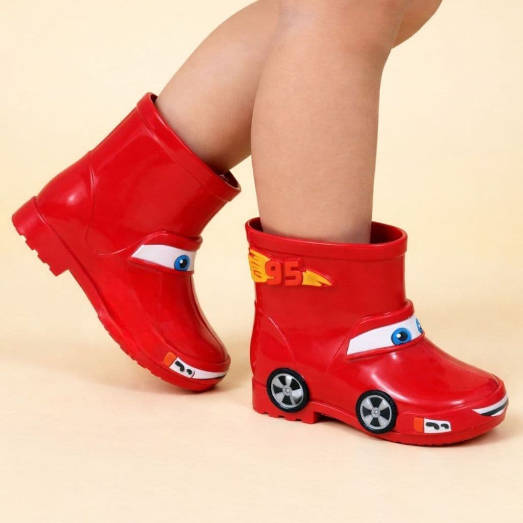 Galocha Infantil Menino Carro Vermelho Divertida Antiderrapante Bota de Chuva Confortável