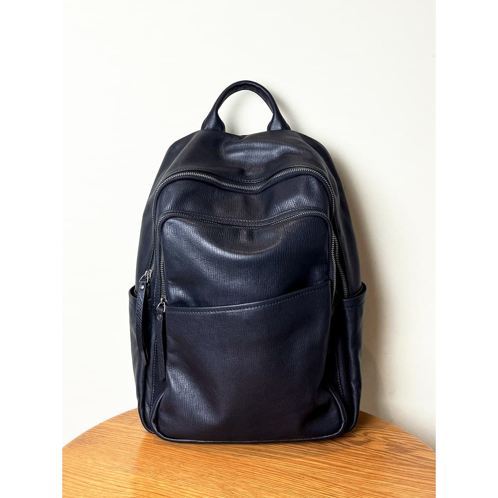 Casual de alta qualidade couro genuíno mochila masculina tamanho pequeno 2025 novo estilo primeira camada couro viagem s