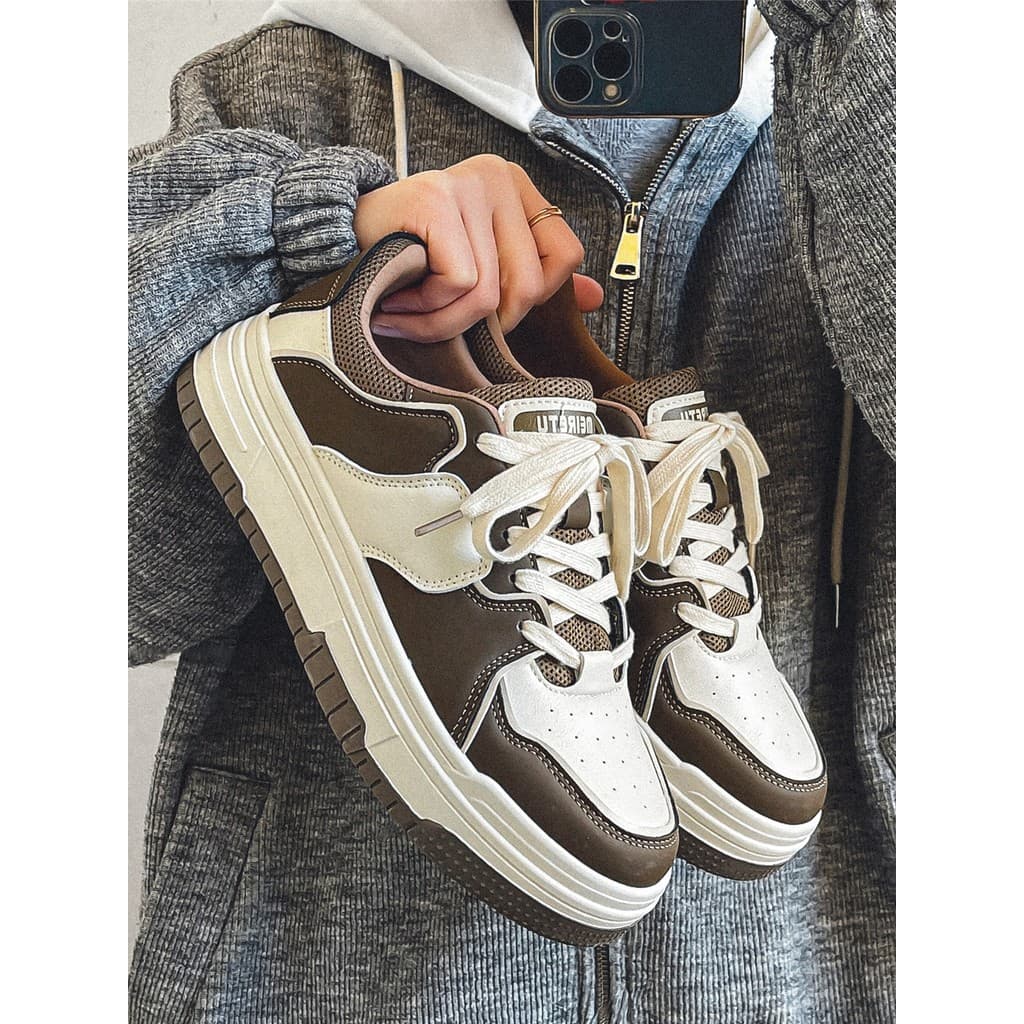 2025 outono novo estilo influenciador sapatos masculinos ins na moda All-Match nicho estudante americano tênis de sola g