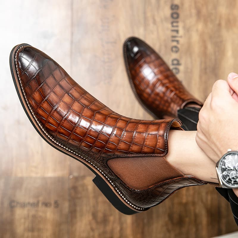 Chelsea botas masculinas dedo do pé apontado Retro Martin botas padrão de crocodilo britânico botas masculinas capa pé b