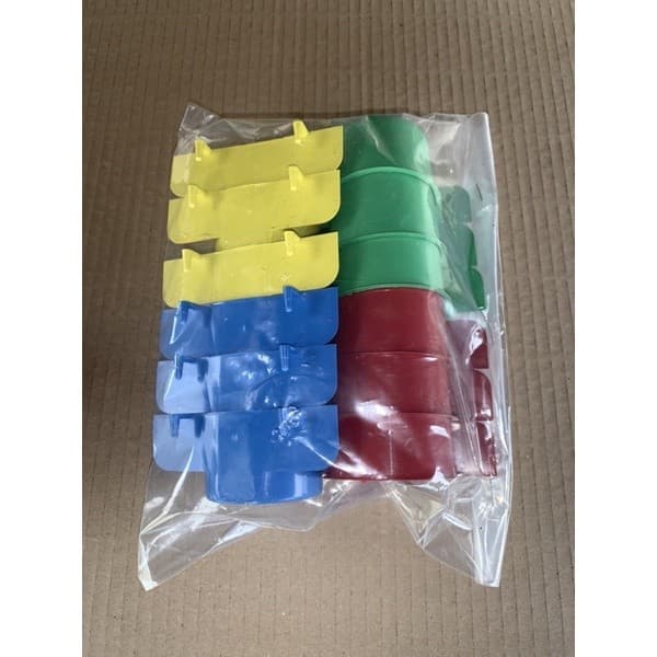 Kit 12 Comedouros Com Aba e Gancho Para Aves e Calopsitas