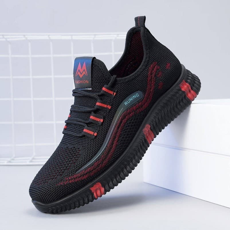 Velho pequim antiderrapante sapatos femininos de sola macia viagem correndo quente novo estilo mãe primavera sapatos esp
