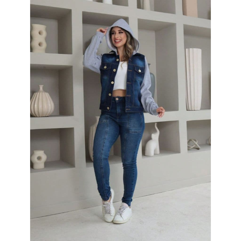 jaqueta Jeans Feminina Com Moletom e capuz  manga longa