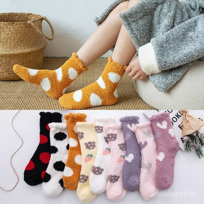 Meias de Lã Coral Espessas de 2020 da Zhuji, Design de Urso Fofo e Coração, Estilo Fresco, Meias Femininas para Uso Domé