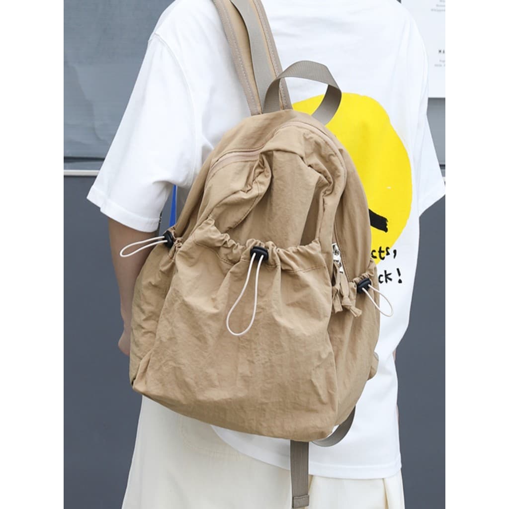 Versão coreana novo estilo Casual náilon pano mochila feminina ins leve estudante classe saco de escola Retro All-Match