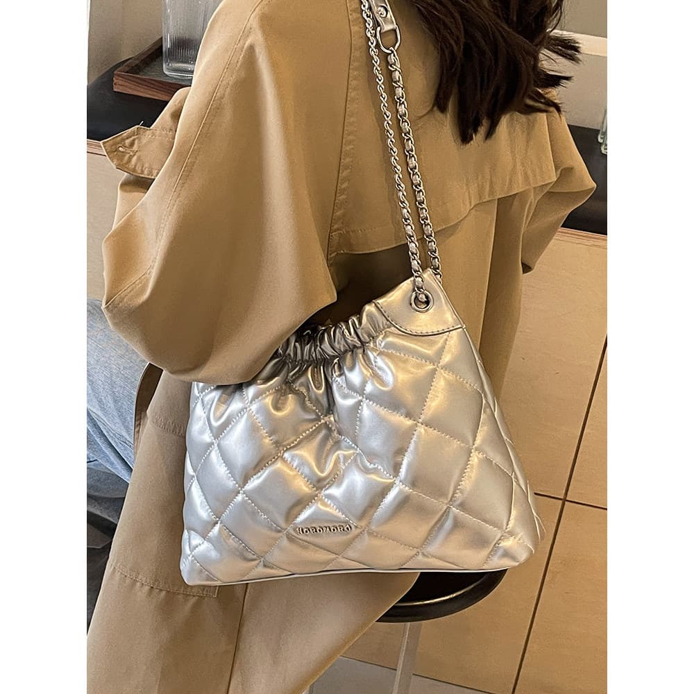 Bolsa feminina 2026 novo estilo outono inverno mensageiro grande capacidade balde saco High-End All-Match diamante corre