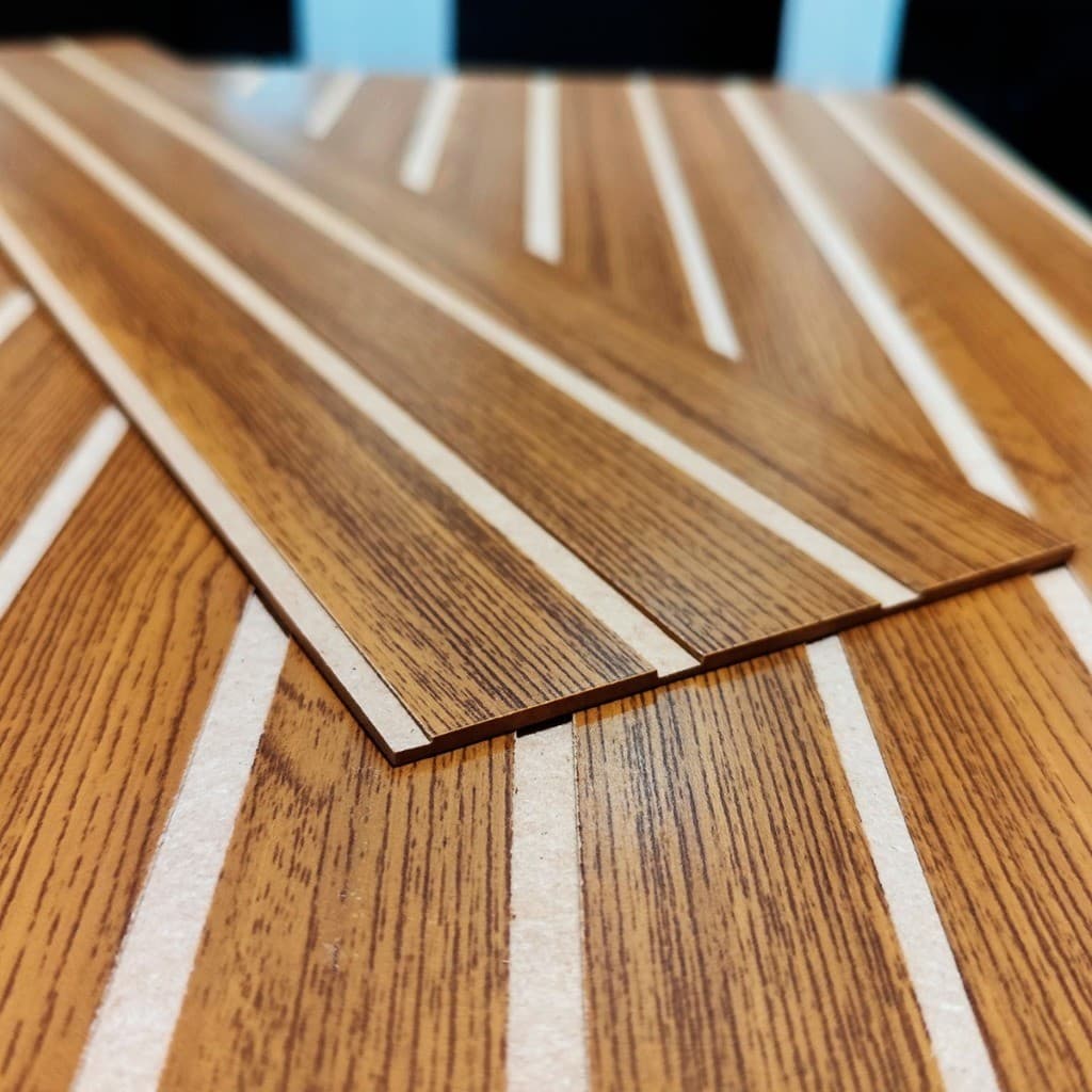 Painel Ripado Autocolante MDF 45x11cm – Decore sem Obra – Ideal para Apartamento | Kit com Placas