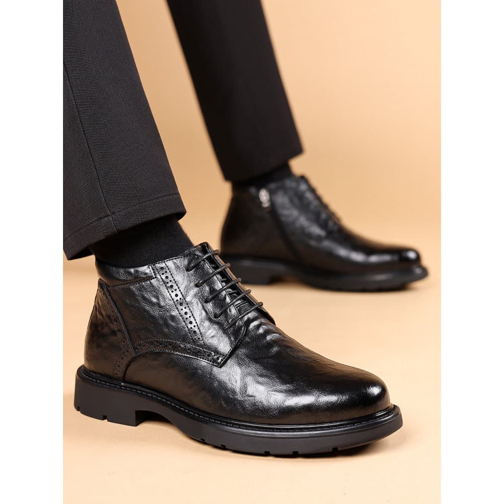 Sapatos de couro masculinos inverno velo-velo quente negócios Formal Wear masculino britânico Retro Martin botas de cour