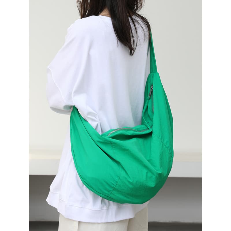 Versão coreana novo estilo saco de bolinho de pano de náilon feminino estilo preguiçoso sacola de grande capacidade clas