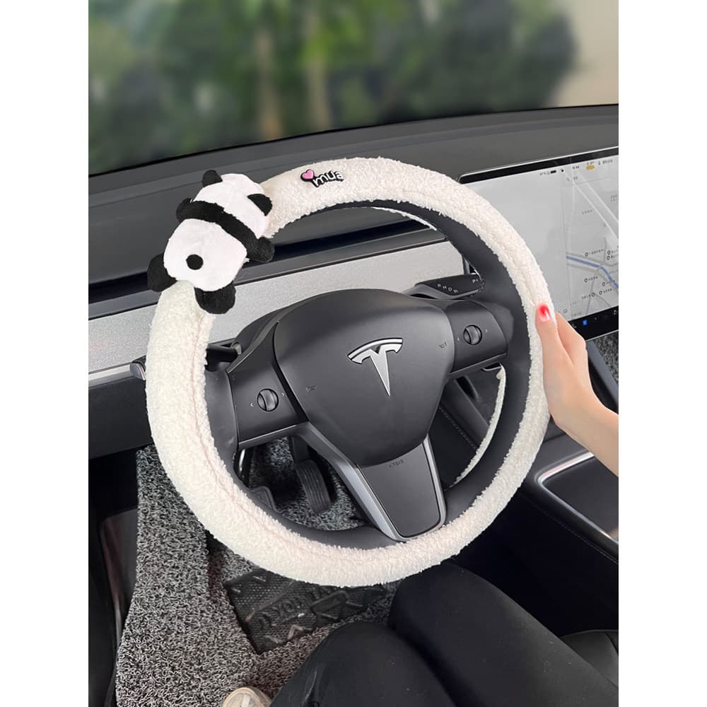 Capa de volante do carro inverno novo estilo bonito Panda dos desenhos animados quente pelúcia Anti-deslizamento influen